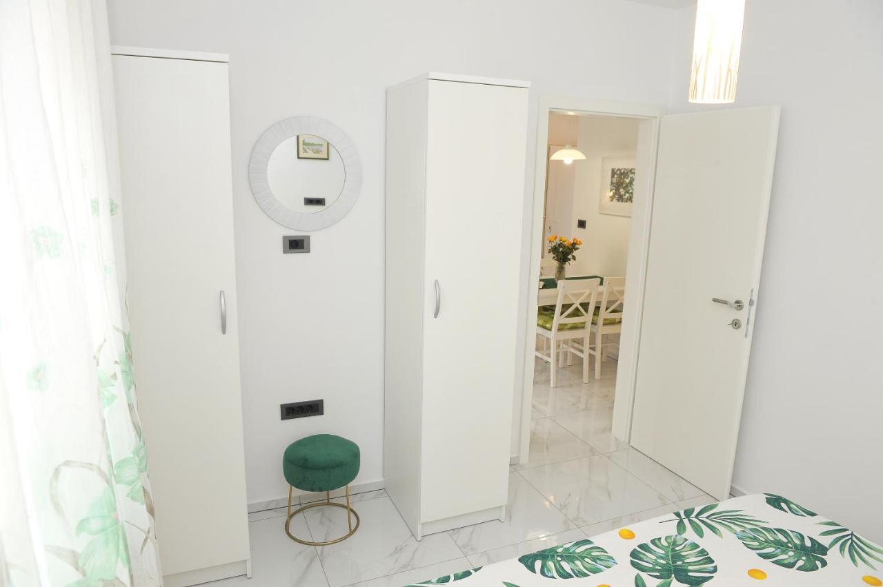 Ondina Apartments พูลา ภายนอก รูปภาพ