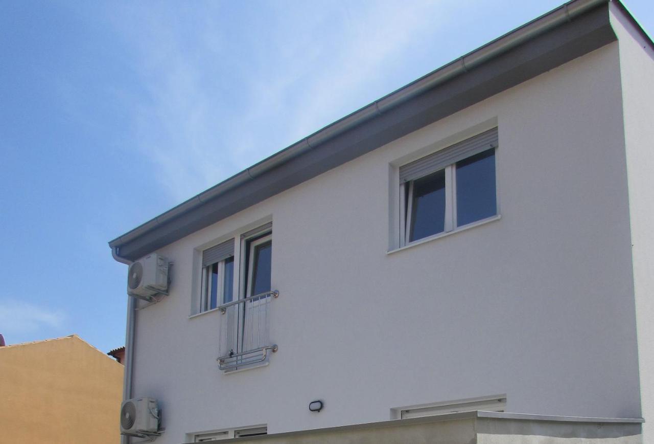 Ondina Apartments พูลา ภายนอก รูปภาพ
